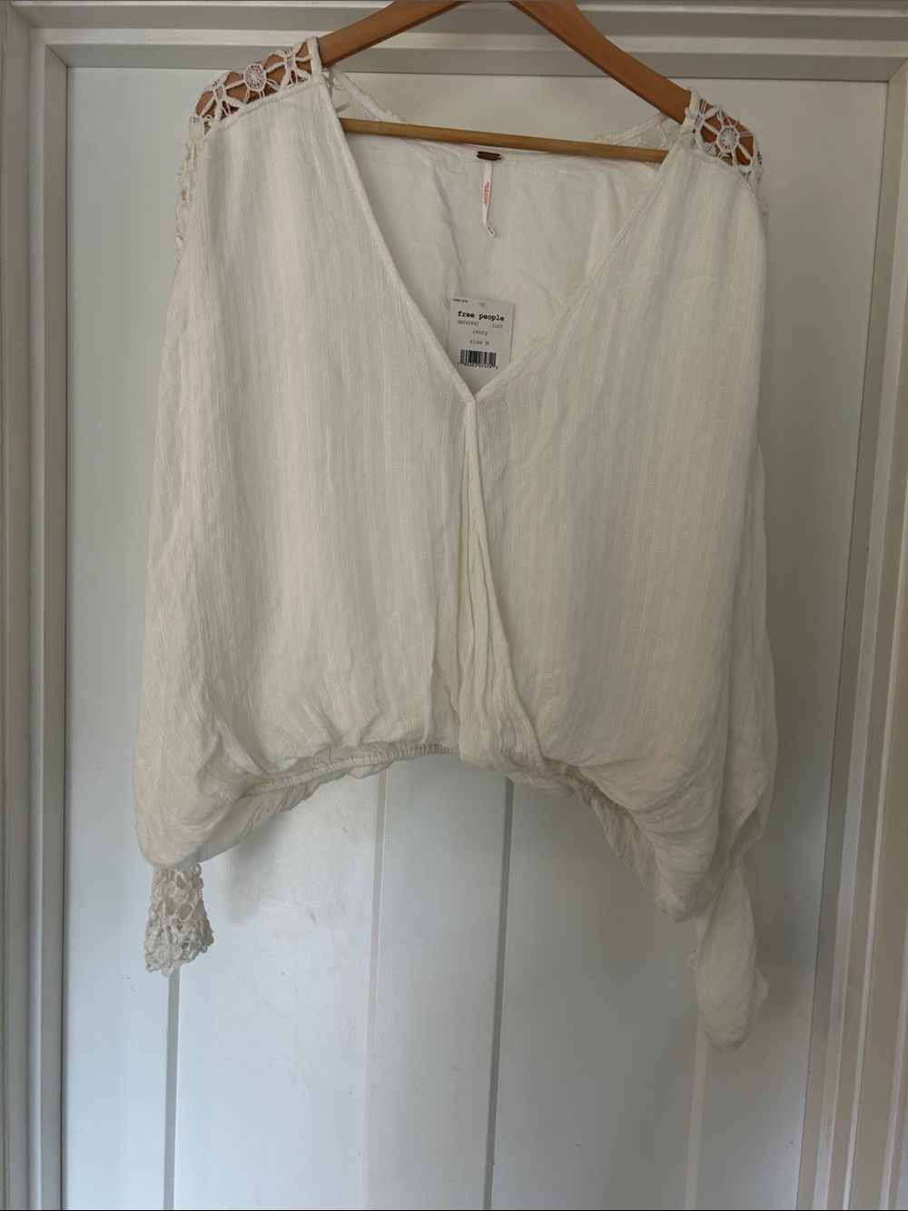 Free People Cream Crochet-Shoulder V-Neck Tunic Top